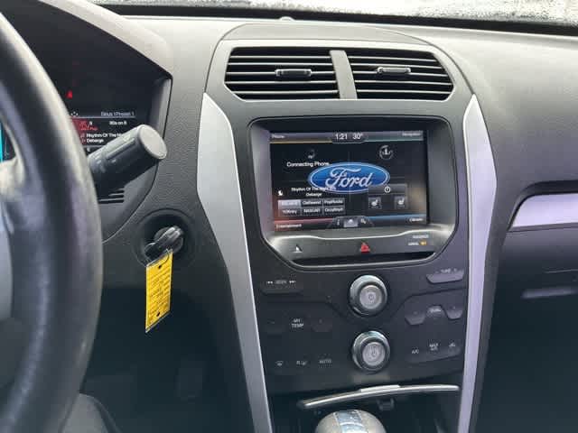 Thumbnail: 2014 Ford Explorer - 10