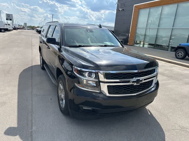 Thumbnail: 2016 Chevrolet Suburban - 35