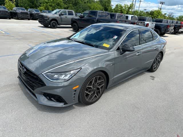 Thumbnail: 2022 Hyundai Sonata - 16