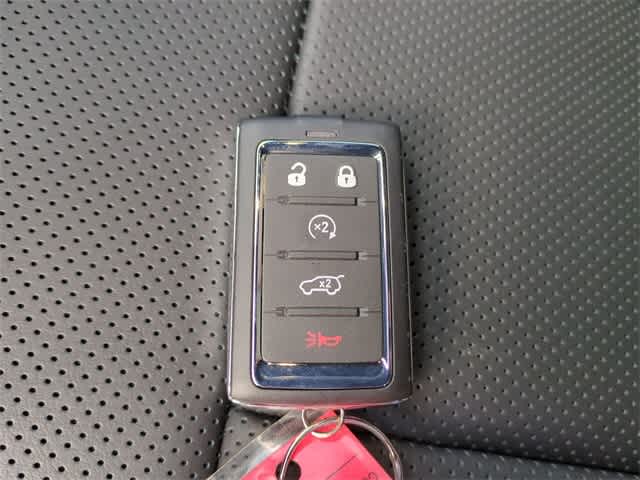 Thumbnail: 2025 Jeep Grand Cherokee L - 37