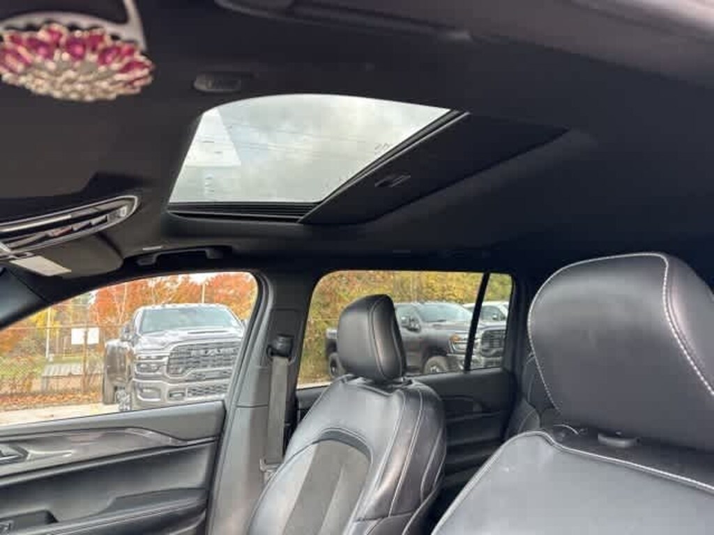 Certified 2021 Jeep Grand Cherokee L Altitude SUV