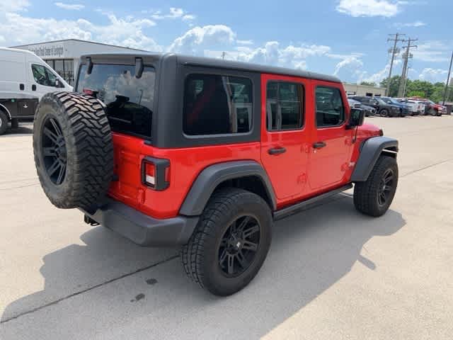 Thumbnail: 2018 Jeep Wrangler - 22