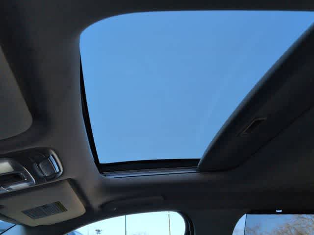 Thumbnail: 2022 Kia Telluride - 20