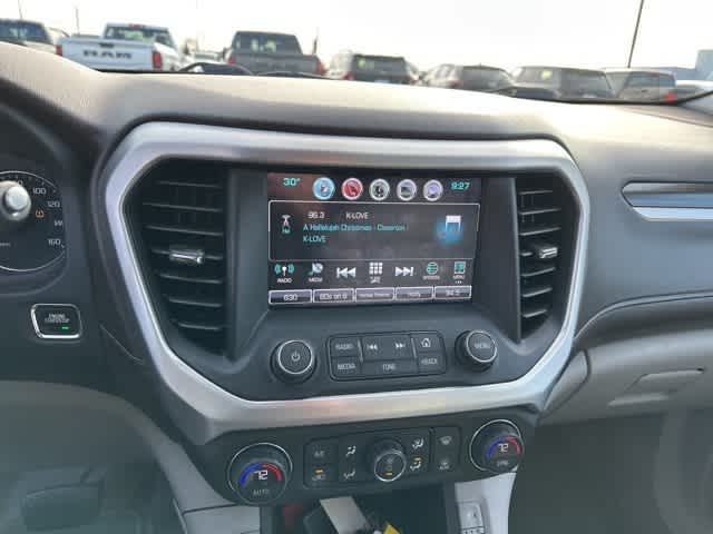 Thumbnail: 2017 GMC Acadia - 8