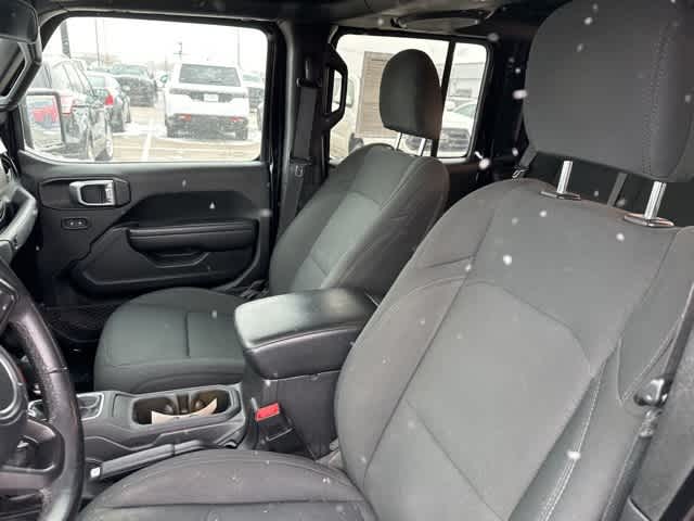 Thumbnail: 2021 Jeep Gladiator - 3