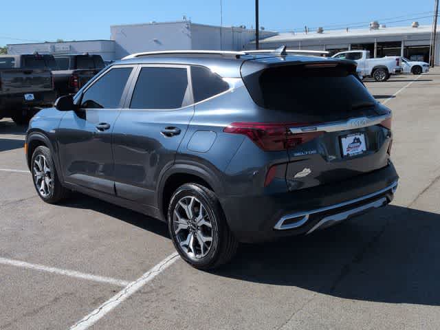 Thumbnail: 2022 Kia Seltos - 6