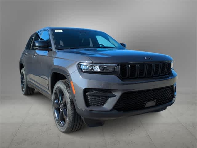 Thumbnail: 2025 Jeep Grand Cherokee - 2