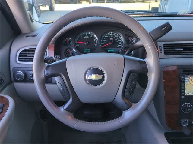 Thumbnail: 2008 Chevrolet Tahoe - 24