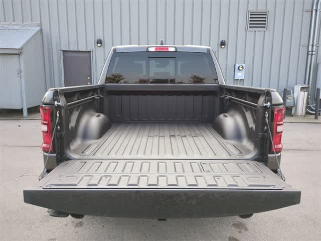 Thumbnail: 2026 RAM 1500 - 35