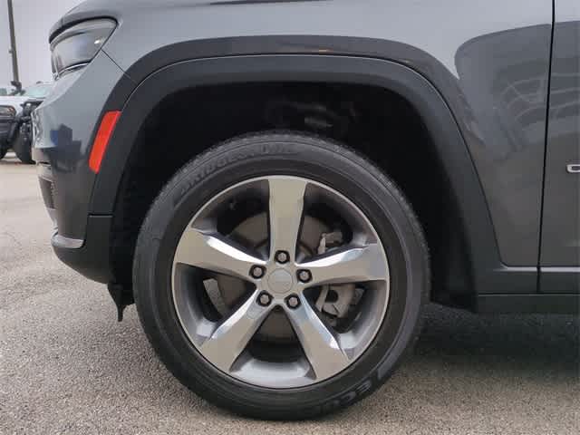 Thumbnail: 2022 Jeep Grand Cherokee L - 14