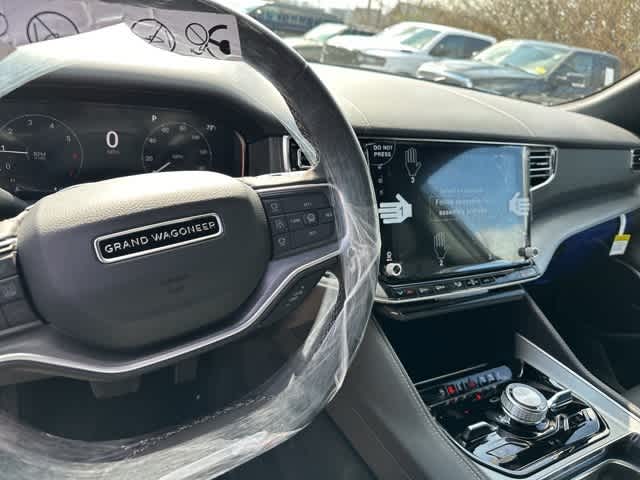 Thumbnail: 2026 Jeep Grand Wagoneer - 7