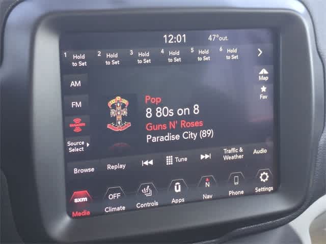 Thumbnail: 2021 Jeep Renegade - 31