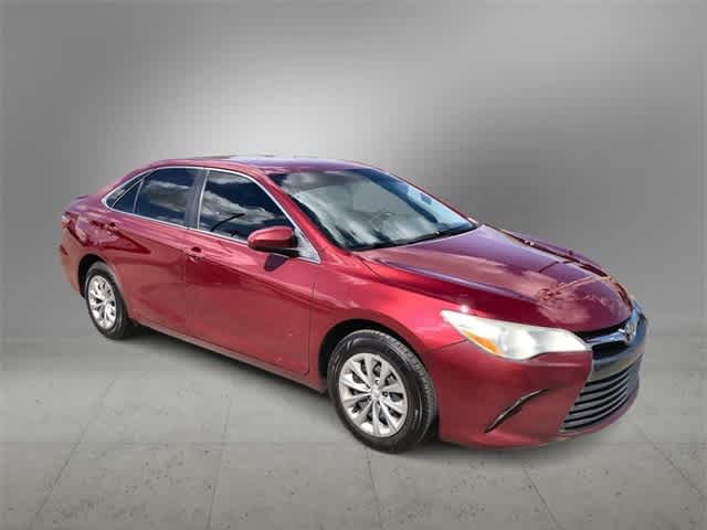 2015 Toyota Camry LE 2