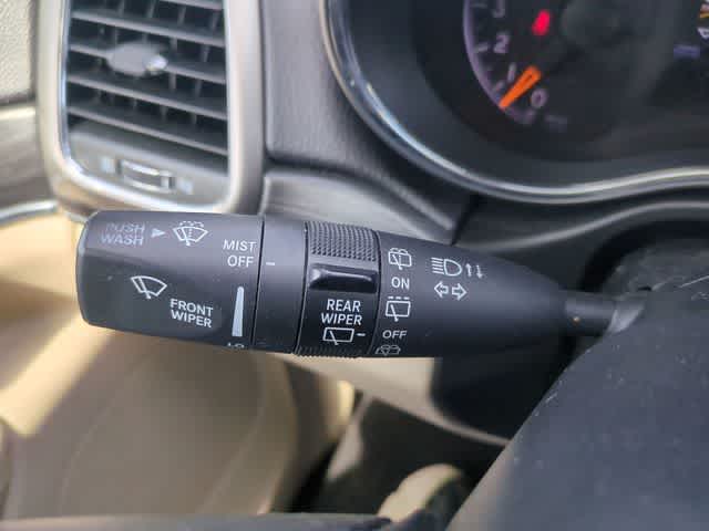 Thumbnail: 2020 Jeep Grand Cherokee - 27