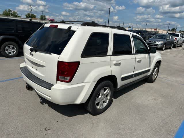 Thumbnail: 2006 Jeep Grand Cherokee - 18