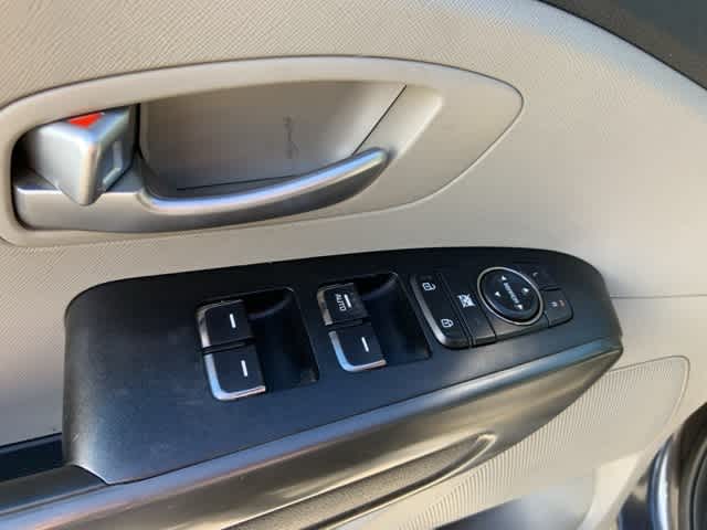 Thumbnail: 2020 Kia Sedona - 9