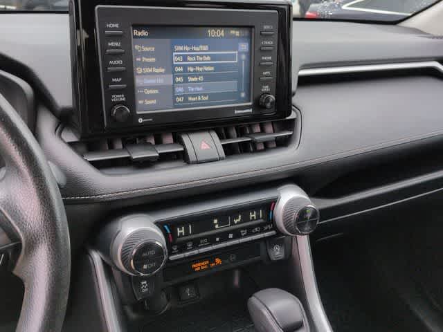 Thumbnail: 2021 Toyota RAV4 - 27