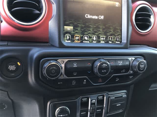 Thumbnail: 2019 Jeep Wrangler - 18