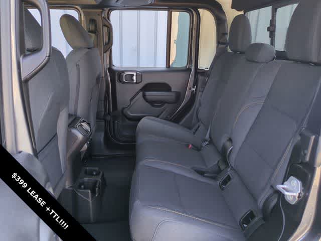 Thumbnail: 2025 Jeep Gladiator - 19