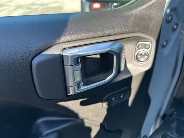 Thumbnail: 2026 Jeep Wrangler - 12