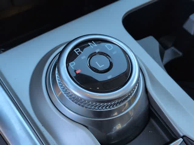 Thumbnail: 2021 Ford Explorer - 33