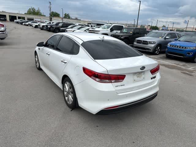 Thumbnail: 2018 Kia Optima - 17
