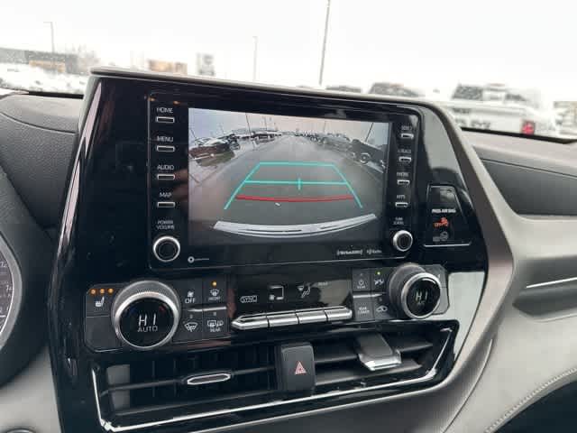 Thumbnail: 2022 Toyota Highlander - 11