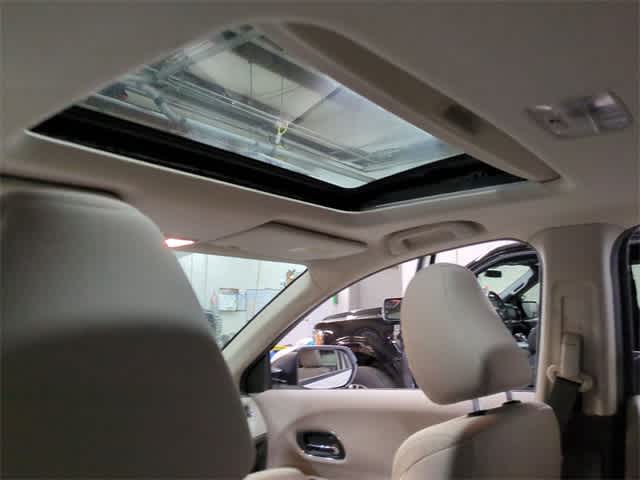 Thumbnail: 2018 Honda HR-V - 20