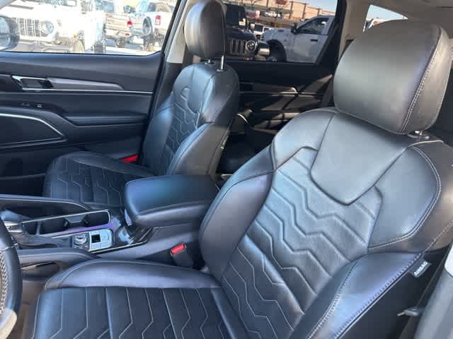 Thumbnail: 2020 Kia Telluride - 3