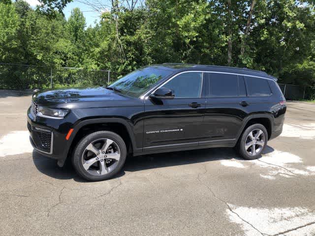 Thumbnail: 2026 Jeep Grand Cherokee L - 3