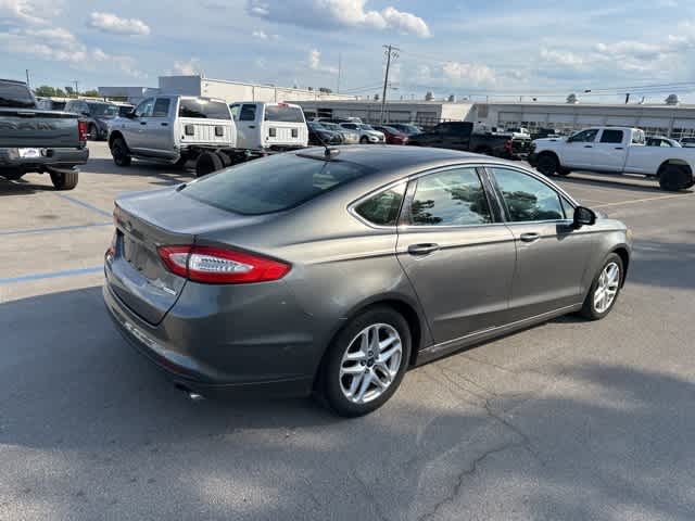 Thumbnail: 2014 Ford Fusion - 18