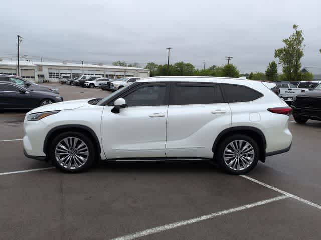 Thumbnail: 2020 Toyota Highlander - 5