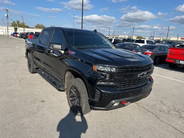 Thumbnail: 2019 Chevrolet Silverado 1500 - 26