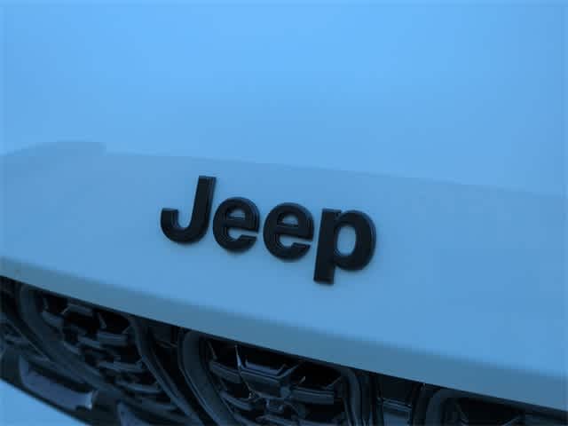 Thumbnail: 2025 Jeep Grand Cherokee - 12