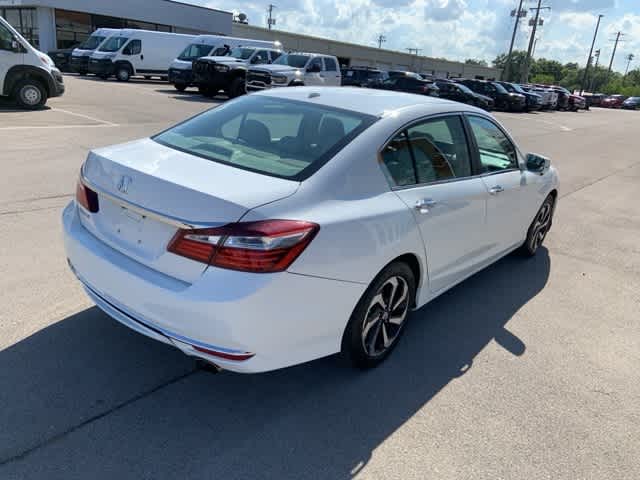 Thumbnail: 2016 Honda Accord - 21