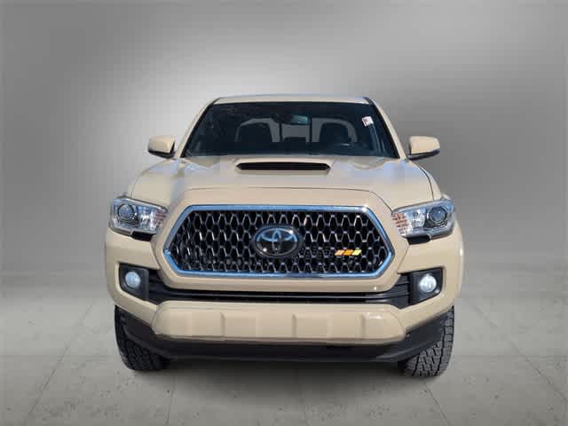 Thumbnail: 2019 Toyota Tacoma - 3