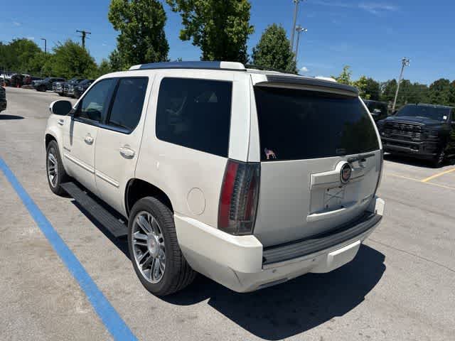Thumbnail: 2013 Cadillac Escalade - 18