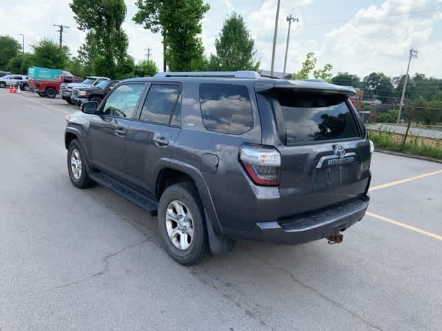Thumbnail: 2015 Toyota 4Runner - 15