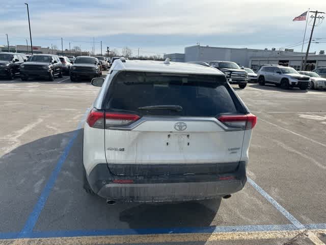 Thumbnail: 2019 Toyota RAV4 - 27