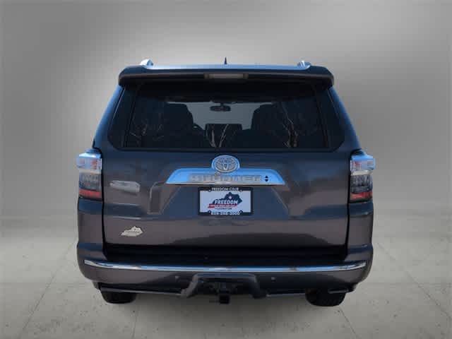 Thumbnail: 2017 Toyota 4Runner - 7