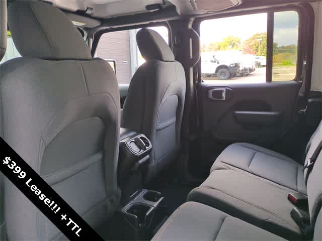 Thumbnail: 2026 Jeep Wrangler - 18