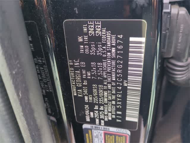 Thumbnail: 2024 Kia Sorento - 36