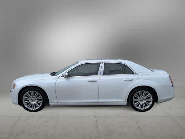 Thumbnail: 2013 Chrysler 300 - 5