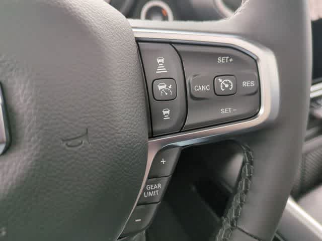 Thumbnail: 2026 RAM 1500 - 27