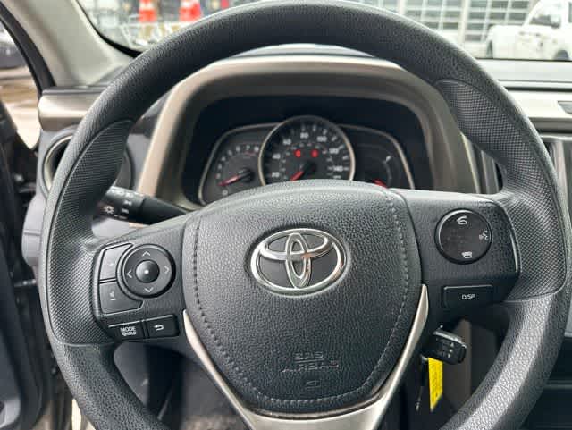 Thumbnail: 2014 Toyota RAV4 - 10