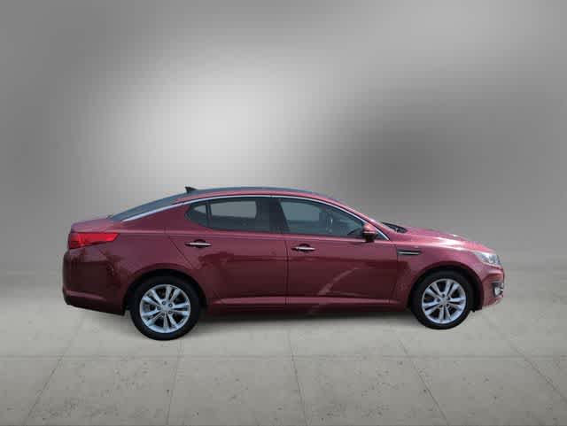 Thumbnail: 2012 Kia Optima - 9