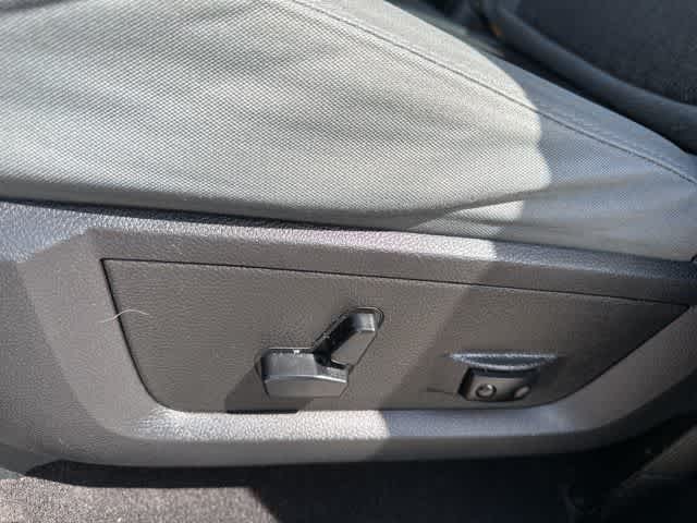 Thumbnail: 2013 RAM 1500 - 11