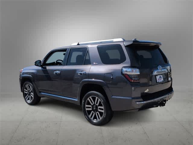 Thumbnail: 2017 Toyota 4Runner - 6