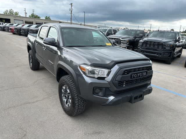 Thumbnail: 2017 Toyota Tacoma - 24