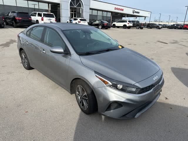 Thumbnail: 2023 Kia Forte - 20